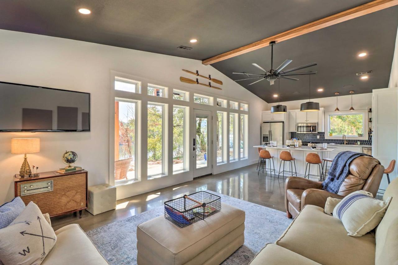 Modern Norfork House With Patio On White River! Extérieur photo