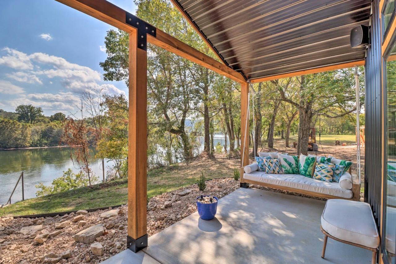 Modern Norfork House With Patio On White River! Extérieur photo