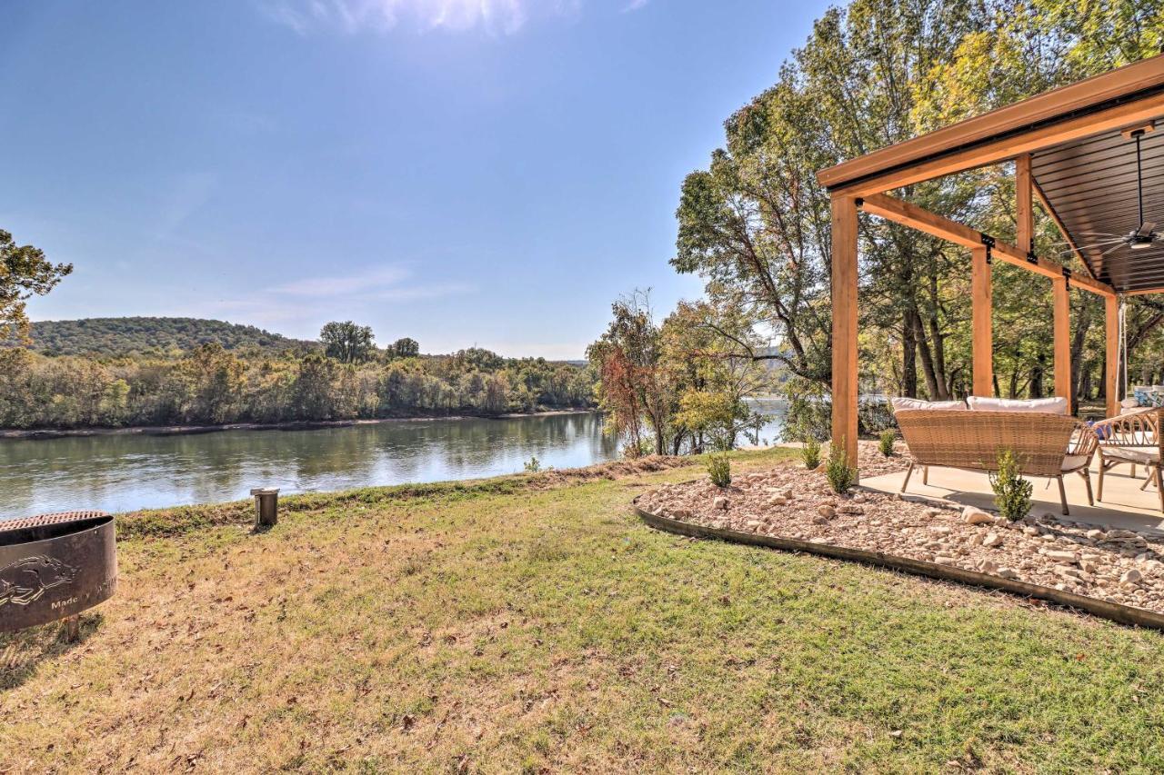 Modern Norfork House With Patio On White River! Extérieur photo